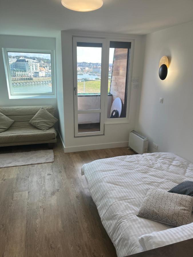 Mon Balcon Face A La Mer - Les Marinas 도빌 외부 사진
